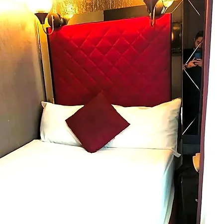 Hotel On Historical Peninsula K Aya R Oyal Istanboel