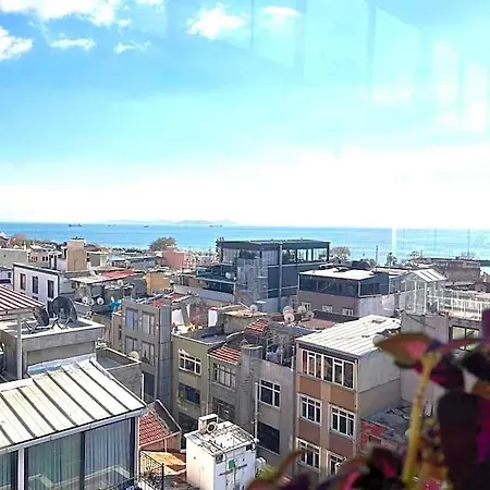 On Historical Peninsula K Aya R Oyal Отель 3*